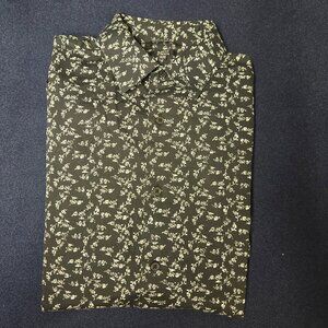 Men's Medium Slim Fit Floral Shirt (22" PTP)